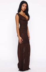 Maxivestido de malla Just A Peak color chocolate