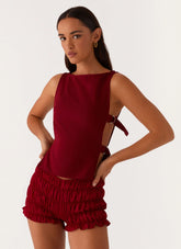Top con hebilla Cherish You - Granate