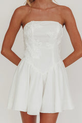 Minivestido Fiora sem Alças com Cintura Basca Branco