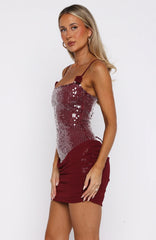Minivestido de lentejuelas Studio Starlet color vino