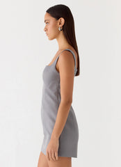 Minivestido ajustado escote Bardot - Gris humo