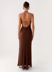 Maxivestido de encaje Prométeme - Chocolate