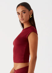 Top "Shes A Lady" - Rojo