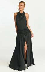 Vestido largo Sophia - Vestido de punto sin espalda con cuello desbocado en negro