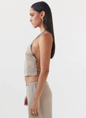 Top Bree Halter de Satén - Champiñón