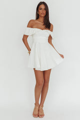 Minivestido blanco acampanado Lillianne sin hombros