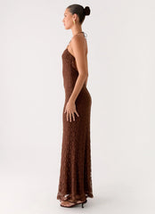 Maxivestido de encaje Prométeme - Chocolate