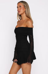 Vestido Mini Negro de Manga Larga Dreaming Of Yesterday