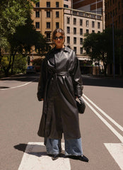 Gabardina Midi de Piel Sintética Out On The Town - Negra