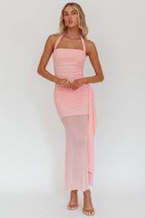 Vestido maxi Rebekkah con lazo lateral al cuello color rosa