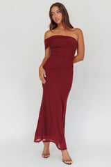 Vestido largo asimétrico Gala color vino