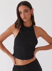 Top Bree de raso con cuello halter - Negro