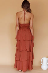 Vestido largo Catalina con volantes escalonados color cacao