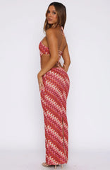 Vestido longo Forever Faithful com decote frente única Berry