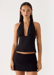 Top Halter Rushing Around - Negro