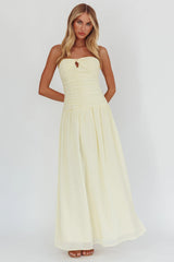 High Streets Vestido maxi sin tirantes mantequilla