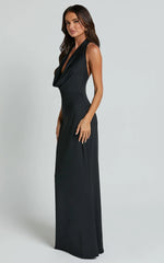 Vestido largo Sylvana - Vestido bodycon con cuello halter desbocado en negro
