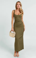 Vestido midi Benita - Vestido entallado fruncido con cuello redondo en color oliva