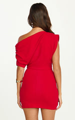 Minivestido Nalfie - Vestido drapeado de punto con hombros caídos en rojo