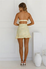 Minivestido strapless "Delightful Dreams" amarillo