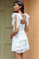 Minivestido Mykonos de Ombro Amarrado com Detalhes Brancos