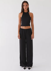 Top Bree de raso con cuello halter - Negro