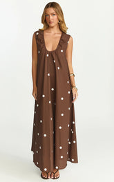 Vestido maxi Simone - Vestido de lino con cuello halter y estampado de lunares en color chocolate