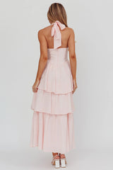 Vestido maxi Shaya de volantes escalonados rosa
