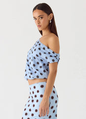 Stick Around Top - Azul Mocha con Lunares