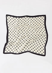 Bufanda Dotty Dreams - Lunares Blancos