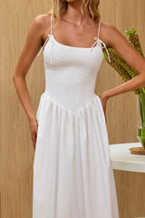 Vestido maxi blanco con corpiño fruncido Enchanted Leaf