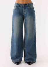 Vaqueros Neo de tiro bajo y pierna ancha - Lavado vintage azul blanqueado