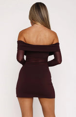Minivestido de manga larga Own Your Story color borgoña