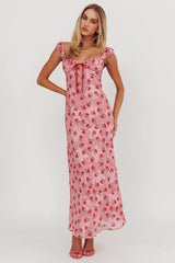 Vestido largo Femme Belle con ribete de cinta y estampado floral en rosa