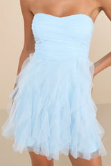 Delightful Beauty Vestido Mini de Malla Azul Claro sin Tirantes con Volantes