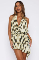 Minivestido halter Time Of My Life con toque dorado