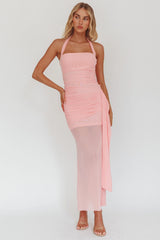 Vestido maxi Rebekkah con lazo lateral al cuello color rosa