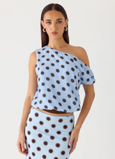 Stick Around Top - Azul Mocha con Lunares
