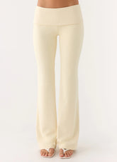 Calça Renae de Cintura Baixa - Amarelo Bebê