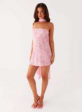 Minivestido tipo pañuelo sin tirantes Kiesha - Rosa