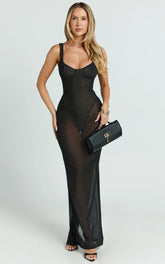 Vestido maxi Laney - Vestido entallado de malla con escote corazón en negro