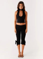 Pantalones Capri Takeover - Negros