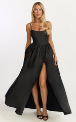 Vestido largo Louisa - Vestido con corsé deshuesado y espalda con cordones en negro