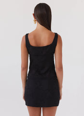 Top Bianka con Nudo - Pétalo Negro
