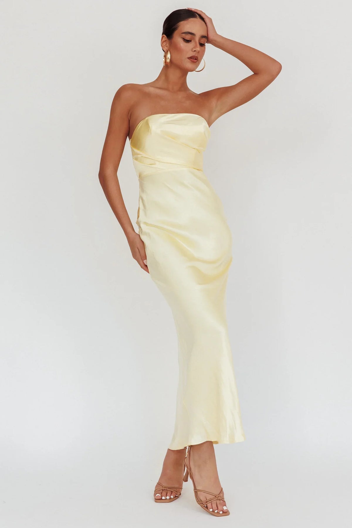 Vestido maxi sin tirantes City Of Stars color mantequilla