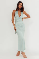 Vestido longo com decote halter e corpete plissado Italia Azure Verde Sálvia