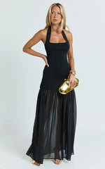 Vestido largo Barbara - Vestido de georgette en contraste con cuello halter y escote redondo en negro