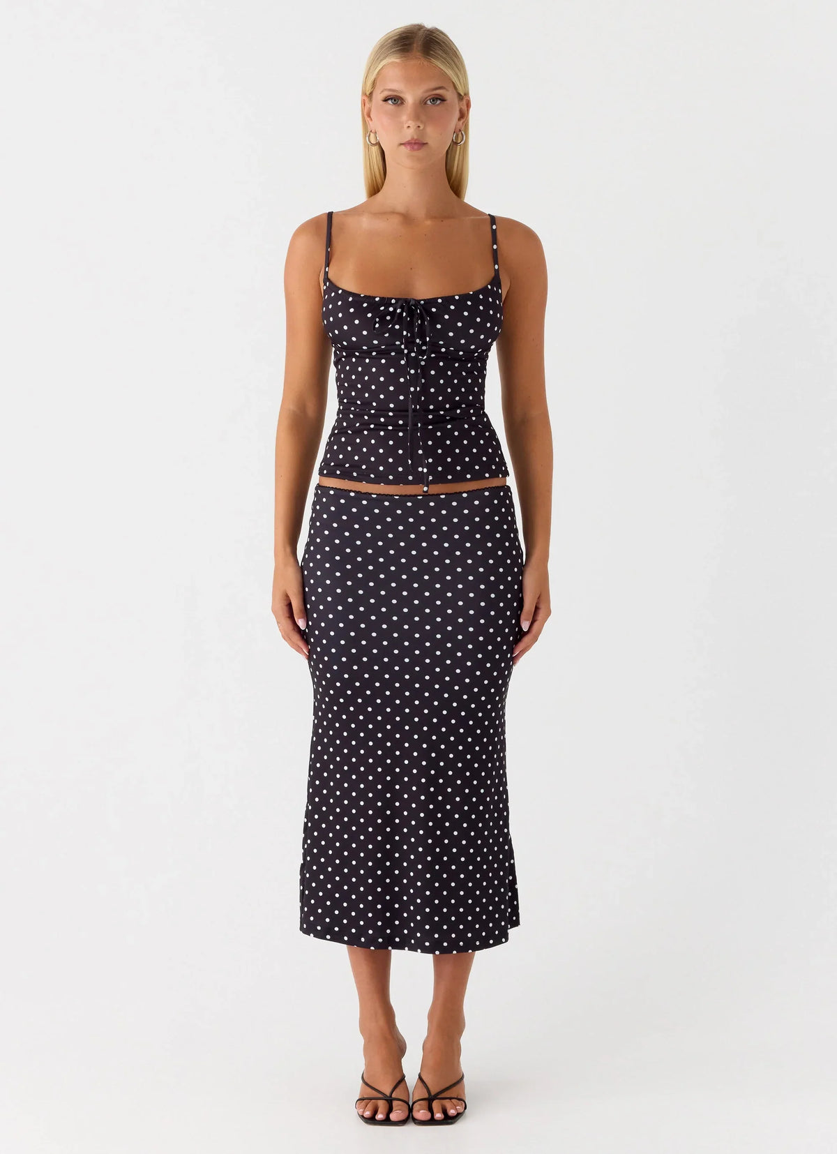 Falda Midi Bahama de Talle Bajo - Lunares Negros
