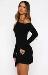 Vestido Curto Manga Longa Living In The Moment Preto