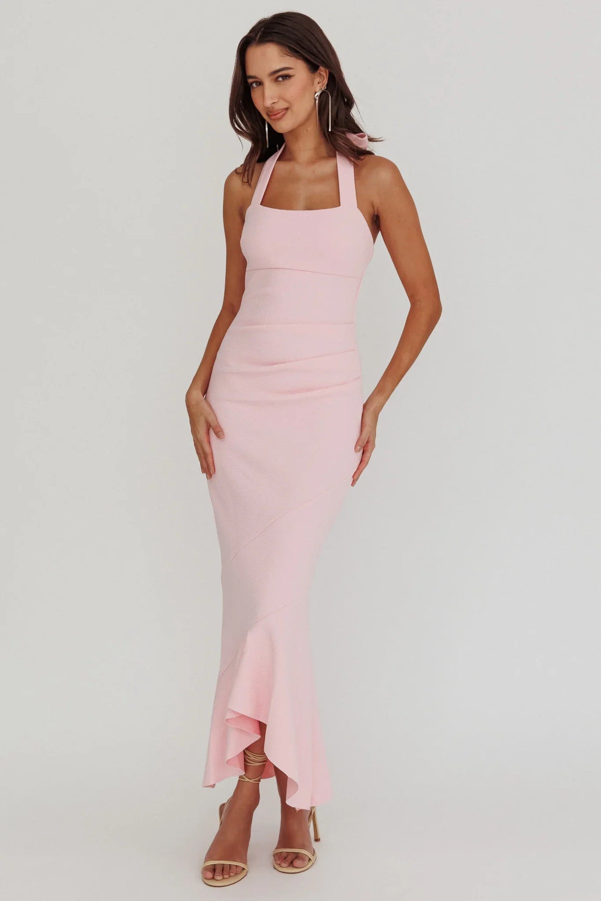 Vestido Midi Rosa com Gola Halter Fire Of Stars